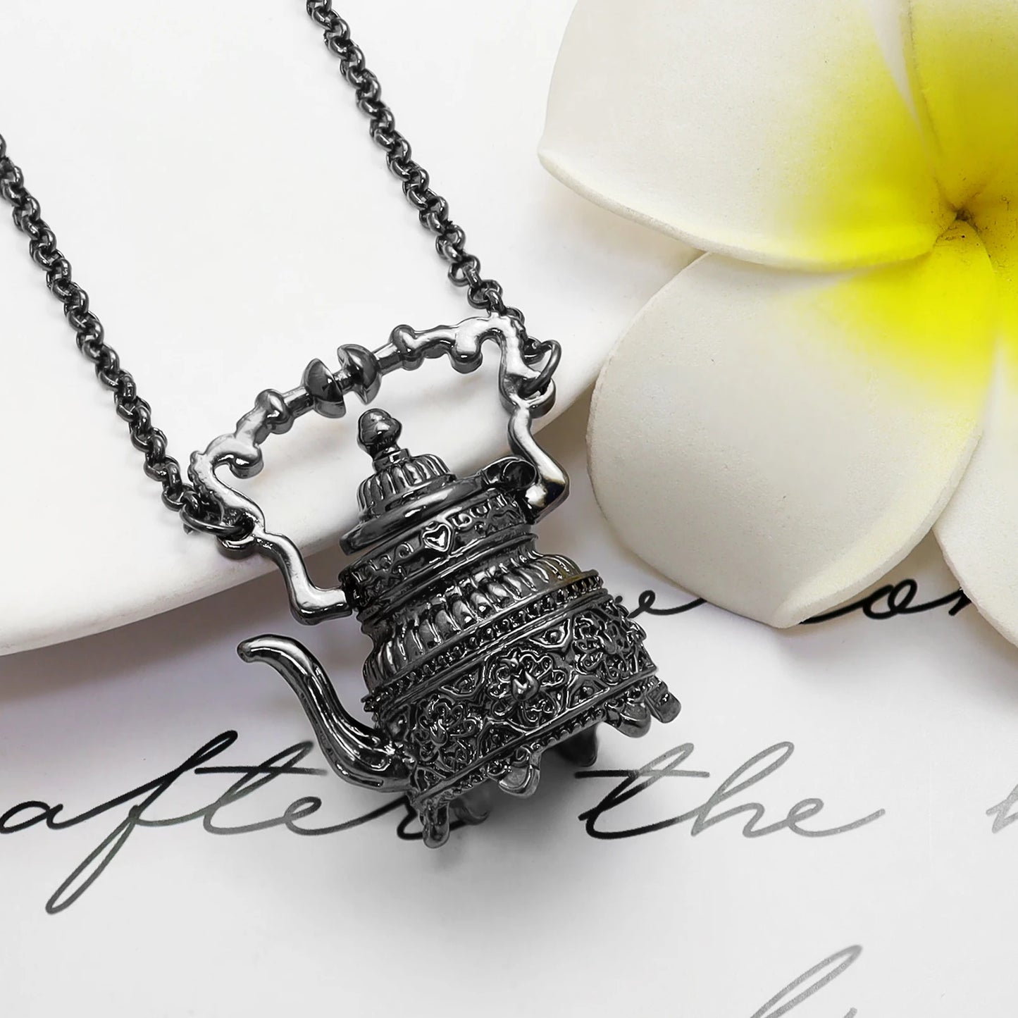 Vintage Silver Plated Victorian Wonderland 3D Tea Pot Party Steampunk Goth Pendant Necklace Link Chain Choker Collar Jewelry