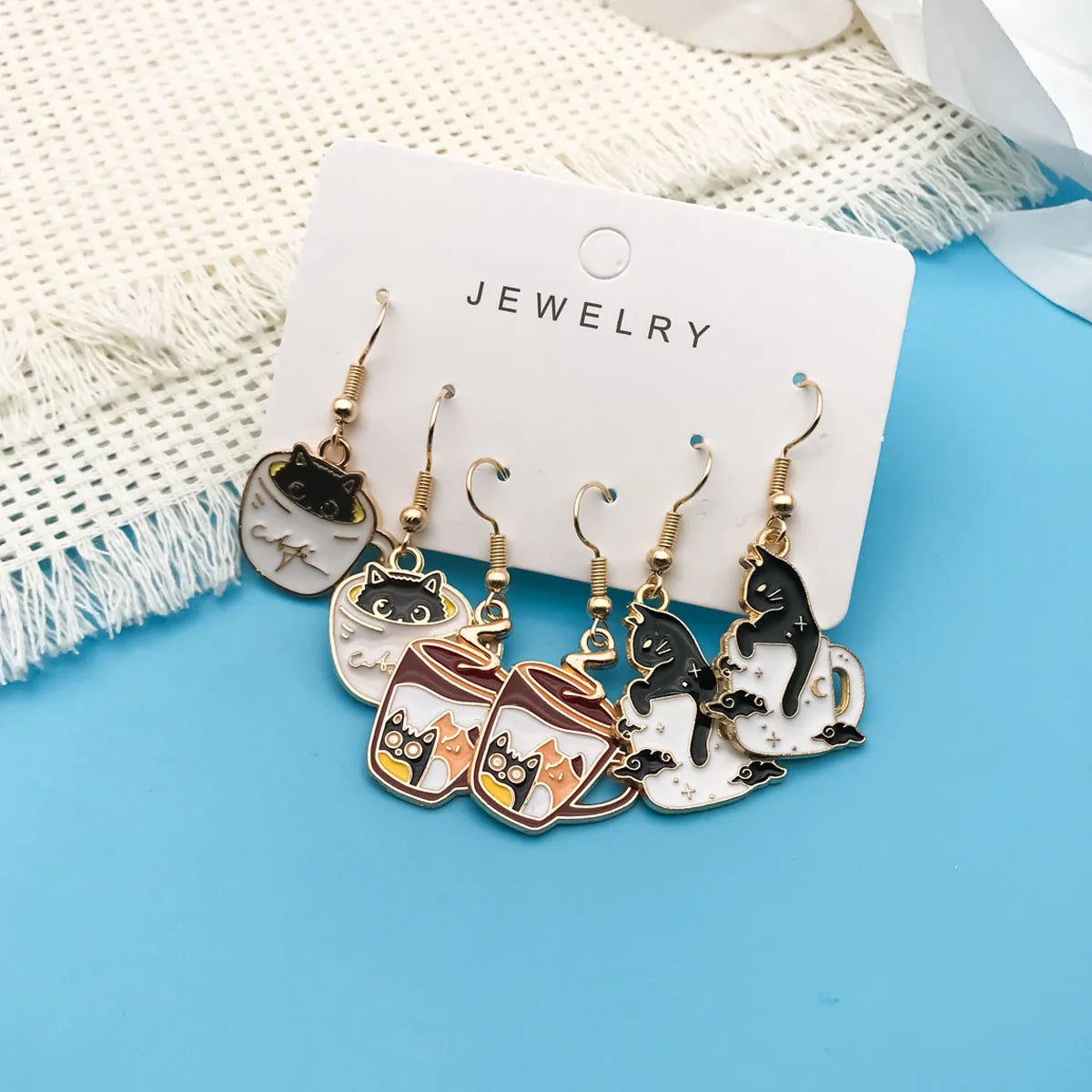 3Pairs/Set Fashion Exquisite Cute Teacup Cat Earrings Little Cat in a Coffee Cup Accessories for Women Gift for Cat Lover